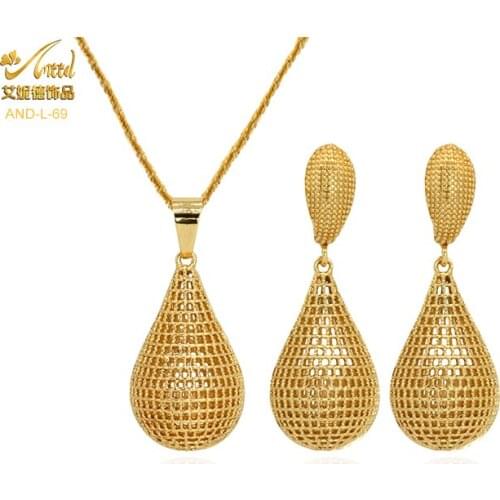 Dubai Gold 18K Jewelry Sets France Wedding Dangle Earrings Necklace For Women Nigerian New Fashion Chokers Jewellery Party Gifts