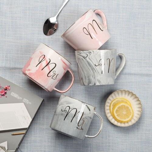 Marbled texture The Ceramic coffee cups Breakfast mugs Couple mug With spoon