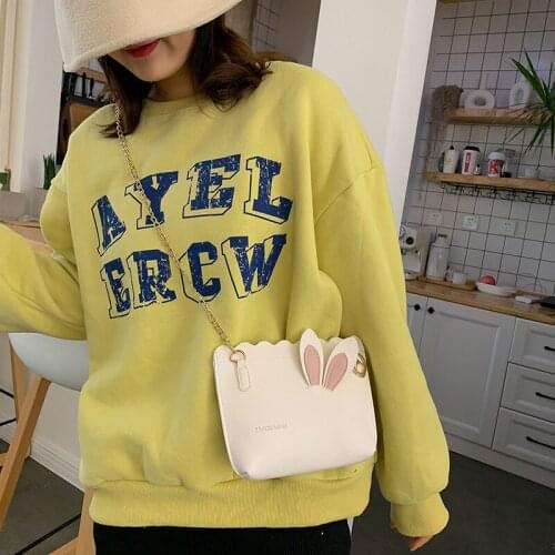 2020 new ins fashion small fresh forest cute all-match female bag shoulder bag messenger bag chain bag mobile phone bag