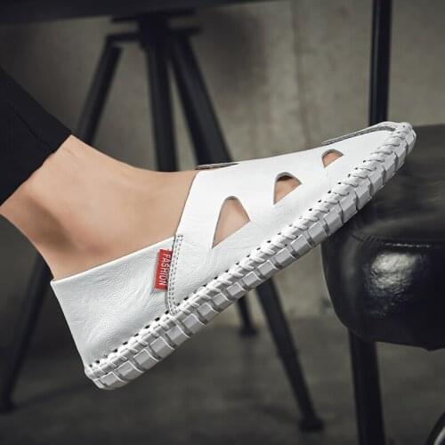 Fashion Mens Sandals Summer Comfortable Soft Male Outdoor Beach Slippers High Quality Leather Men Driving Shoes