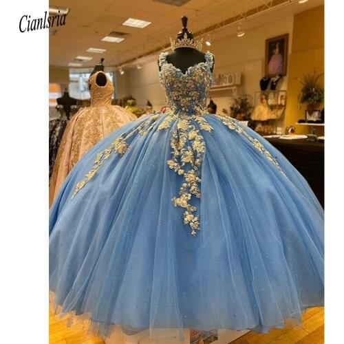 Light Blue Spaghetti Strap Sleeveless Sparkly Tulle Ball Gown Quinceanera Dress With Gold 3D Flowers Sweet 15 Prom Party Dresses