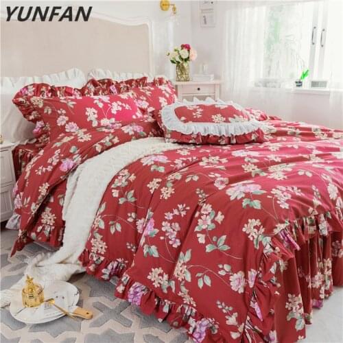 Luxury Cotton flowers Bedding Set Twin Queen King size Bed set red Duvet Cover set old furniture bed skirt pillowcase bedclothes