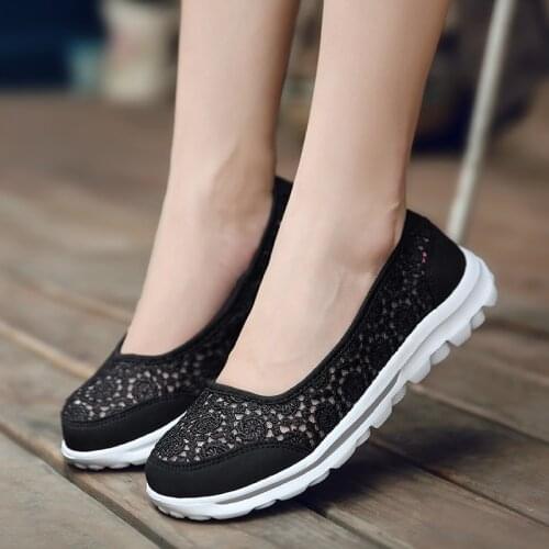 2018 Spring Summer Mesh Breathable Loafers Womens Sport Shoes Running Sneakers For Girls Lace Lightweight Flats Boat Shoe