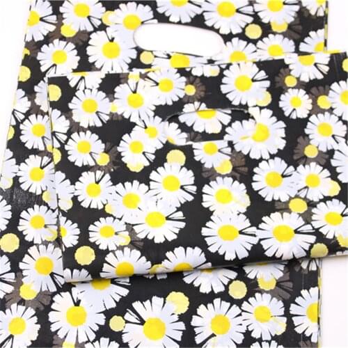 2020 New Fashion 25*35cm Lovely Plastic Packaging Bags with Flower Favor Clothing Pakaging 50pcs/lot Wholesale