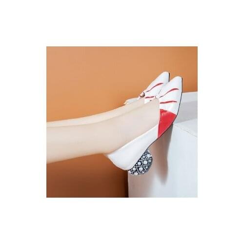 Womens spring 2021 new low heels, chunky heels and light cut shoes. Leather shoes