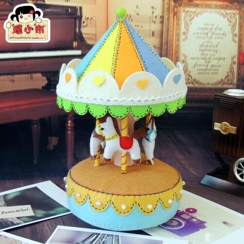 Trojan horse eight tone box Felt kit Non-woven cloth Craft DIY Sewing set Felt Handwork Material DIY needlework supplies