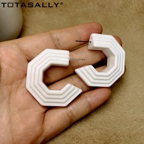 TOTASALLY Geometric Designe Womens Earrings Trend Acrylic hoop Earrings Lady Stylish Club Show Jewelry Gifts Dropship