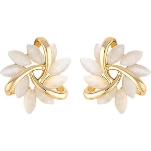 Skin-friendly 1 Pair Classic Circle Chic Ear Studs Accessory Women Earrings Circle Classic Jewelry