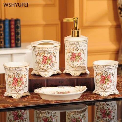 WSHYUFEI European ceramic bathroom set Household wash Set cups toothbrush holder soap dispenser luxurious Wedding supplies