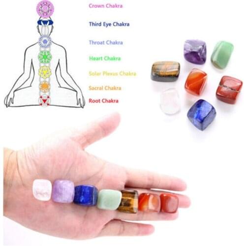 7pcs/set Seven Chakra Stone Set Yoga Chakra Irregular Reiki Healing Crystals Stone Polished Individual Stones Comfortable