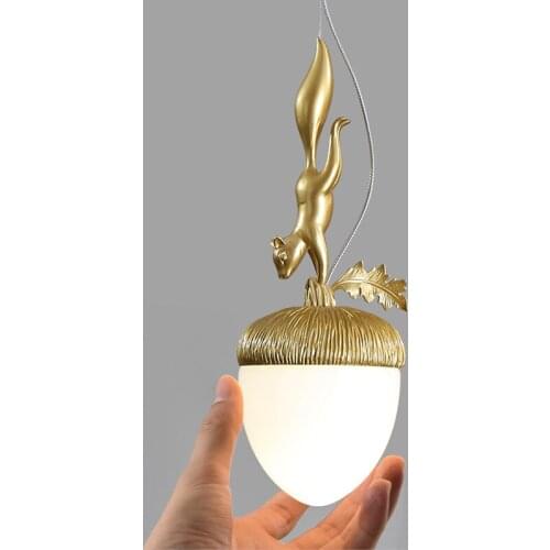 Bedroom bedside chandelier creative personality pine cone squirrel restaurant bar table lamp bedside lamps moderno home decor