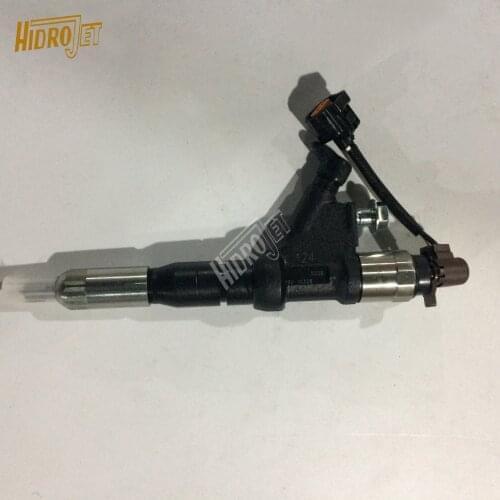 High quality engine spare parts fuel injector 095000-5226 for sale