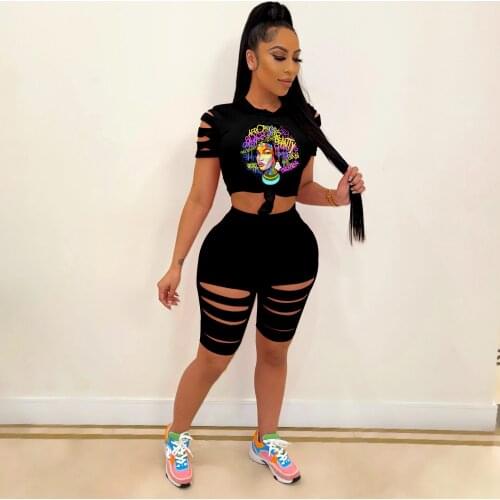 2021 Best Quality Famous Brand 2 pcs Tracksuits Women Set Print Cutting O-neck Tops and Shorts Summer Casual Outfits