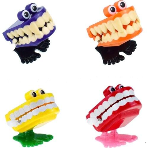 1Pcs Upper Chain Jumping Tooth Toy Funny Spring Wind Up Toys Clockwork Game Party Supplies Nice Gift