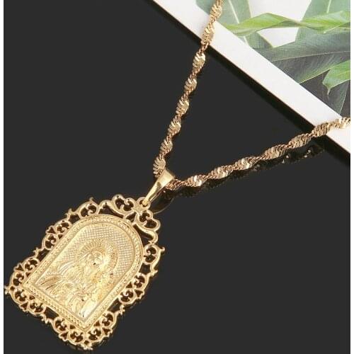 Mrs win Pendant Chains