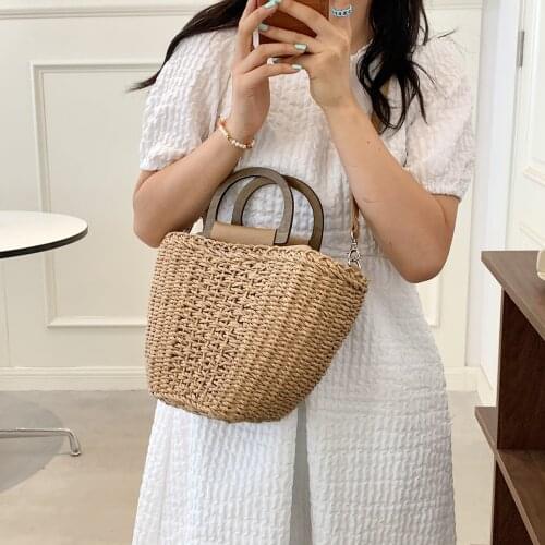 Beach Straw Handbags Women Rattan Bucket Shoulder Crossbody Bags Fashion Big Capacity Totes Lady Summer Wooden Top-Handle Bag