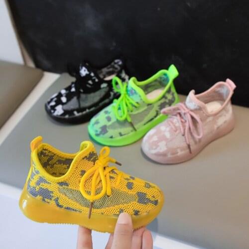 Childrens Knitted Sports Shoes 2020 Spring/autumn Boys Wild Childrens Shoes Breathable Girls Casual Shoes Toddler Sneakers