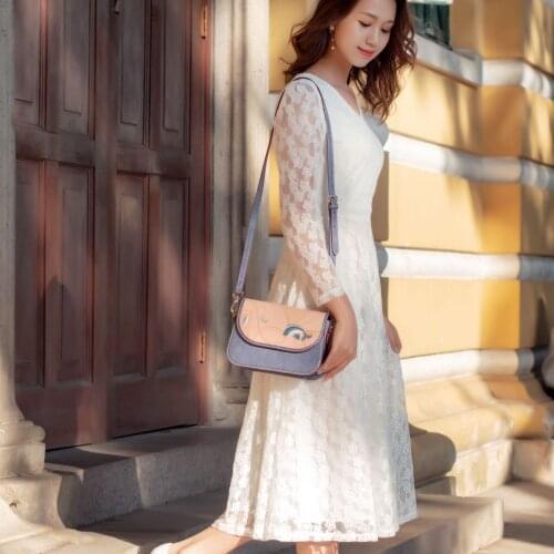 22x15.5CM Women New Fashion Creative Shoulder Bag Customization Genuine Leather Leather Carving Messenger a6962