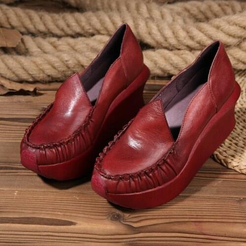 Genuine Leather Womens Sandals Round Head Women Boat Shoes Wedge Womens Loafers Sandalias De Las Mujeres Grandmother Shoes