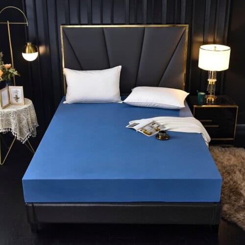 The New Skin-Friendly And Waterproof Bed Sheet, With Elastic Bands To Fix The Fitted Mattress Cover（Without Pillowcase