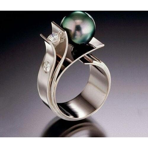 Elegant Green Pearl Shell Ring 2019 Classic Boho Flower Gold Color Rings for Women Fashion CZ Wedding Jewelry Wholesale O4P356