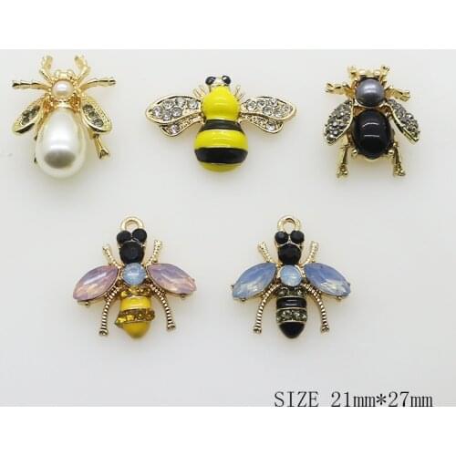 ZMASEY New Fashion Bee Alloy Buttons 5Pcs/Lot Mix Color Flatback Brooches Handwork Sewing Clothing Button Beautiful Decoration