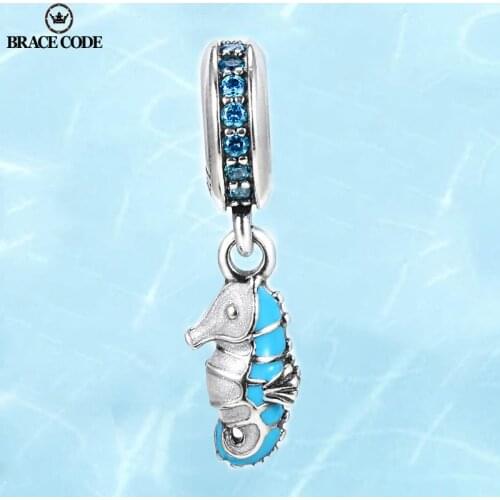 2Pcs/Lot Ocean Series Cute Blue Seahorse Pendant DIY Brand Bracelets Necklaces Jewelry Men Womens Childrens Jewelry Gifts Make