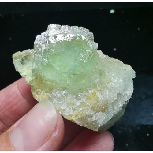42.5gNatural rare grass green fluorite mineral specimen stone cluster healing crystal stone decoration QUARTZ GEM