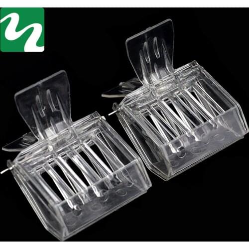 2 pcs Beekeeping Clip Queen Bee Catcher Cage Bee Catcher Durable Beekeeper Tool Equip Beehive Honey Beekeeping Queen Cage