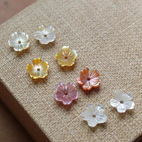 10Pcs 8/10mm Natural Mother of Pearl Beads Pink Yellow Carved Flower Shell Beads For Making DIY Fashion Necklace Earring Jewelry