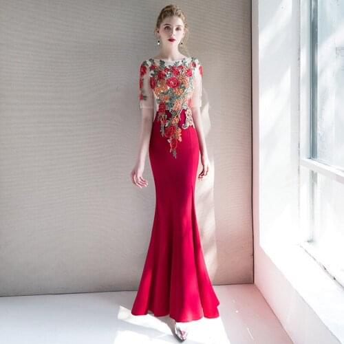 Fashion Red Embroidery Chinese Evening Party Dress Women Elegant Qipao Bride Wedding Ladies Dresses Long Sexy Mermaid Clothes