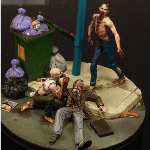 1/35 Scale Unpainted Resin Figure Night of the Zombies eating man 3 figures ( base not included ) 3 figures