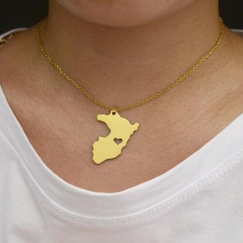 European and American simple personality titanium steel Peru map necklace pendant female popular versatile heart pendant