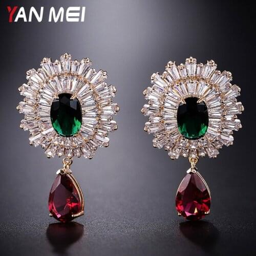 YANMEI Luxury Geometric Stud Earrings For Women Cublic Zircon Flower Shape Cercei Fashion Jewelry YME9037
