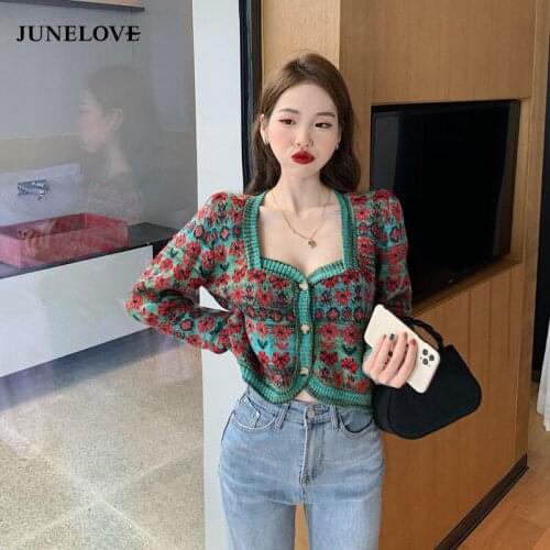 JuneLove New Slim Vintage Square Neck Cardigan Short Coat Floral Embroidery Sweaters Fashion Temperament Chic Pull Femme Korean