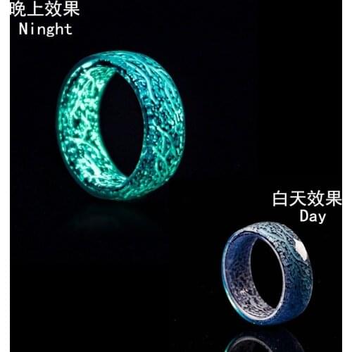 2021 Good Reputation Fashion Colorful Luminous Silicone Jewelry Glow In The Dark Finger Ring