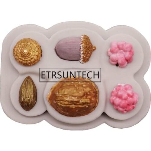 100pcs DIY Cookie Christmas Decoration Fondant Cake Tools Nut Cake Mold Decorating For Sugar Chocolate Molds
