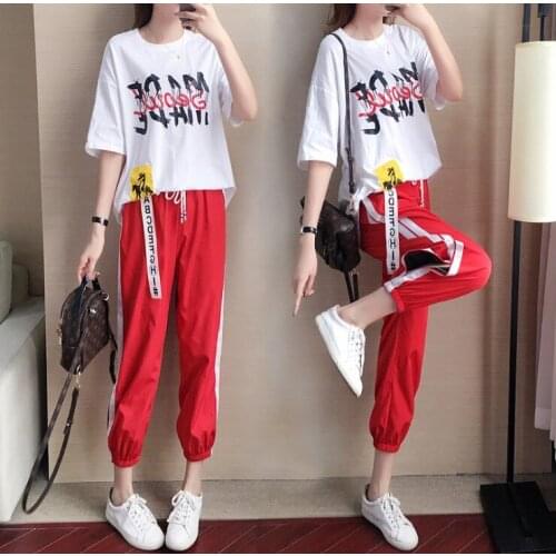 2019 New Joker Leisure Women Sporting Suits Hip-hop summer loose striped fashion two piece set Womens Tracksuits Sportswear suit