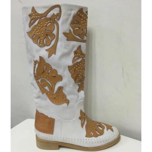 Factory Ladies Rivets Studded Carved Leather Patchwork Knee High Suede Leather Martin Boots Round Toe Flat Woman Botte Shoes