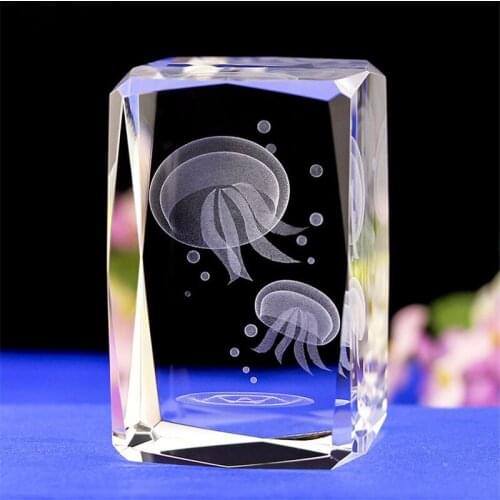3D Laser Engraving Jellyfish Crystal Ornaments Home Decoration Crystal Ornaments Wedding Travel Commemorative Gifts
