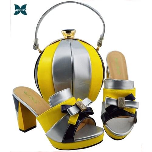 Autumn Arrival Silver Color African Women Match Italian design Shoes and Bag Set Decorated with Rhinestone Italian Ladies Shoes