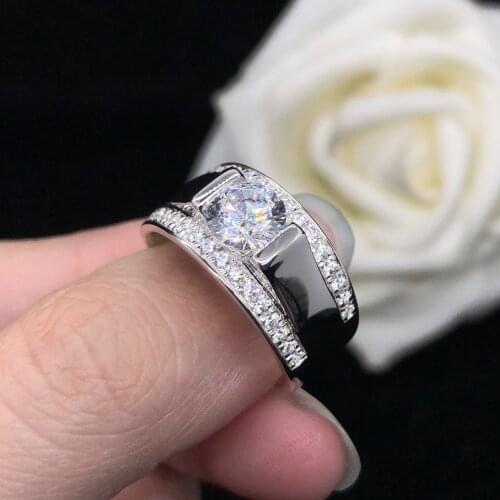 Test positive Splendid 2Ct Round Cut Moissanite Diamond Man Ring Solid 14K White Gold Ring Brilliant Engagement Men Jewelry
