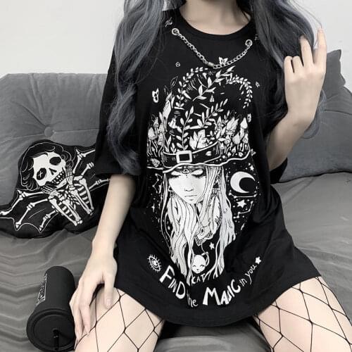 Harajuku Casual Gothic Clothes Vintage Black Tops Woman Graphic T-Shirts Summer Streetwear Fashion Witch Printing Top