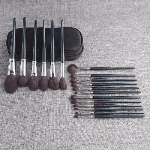 Professional Handmade Make Up Brush Set 18pcs Powder Blush Eye Shadow Brush Soft Saikoho Goat Hair Makeup Brushes Kit