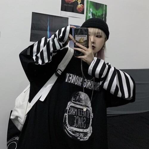 Fall 2020 new fun T-shirt fake two-piece striped long-sleeved top street style casual oversized hip hop top