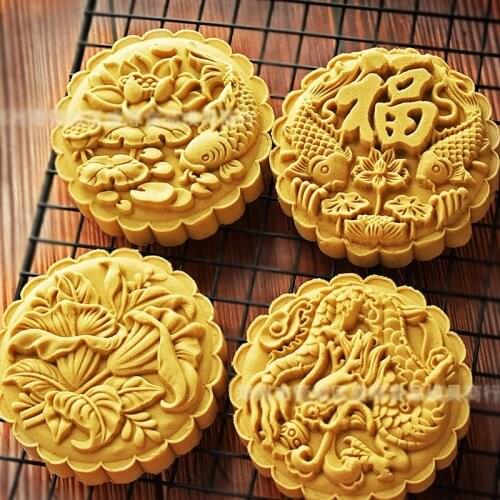 DIY Hand-made 2021 New Product Original 3D Thick Moon Cake Mold Manually Pressed 4 Pieces 125g150g Various Styles and Models
