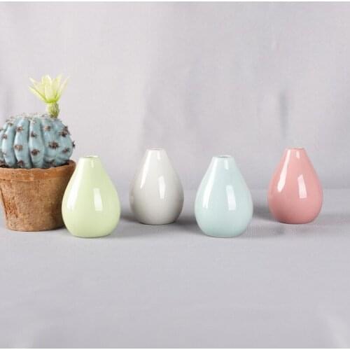 4PCS Ceramic Creative Desk Vase Flower Pot Desk Vase Ornament for Home Office Desktop Decoration Crafts 7.5*5*5.5cm
