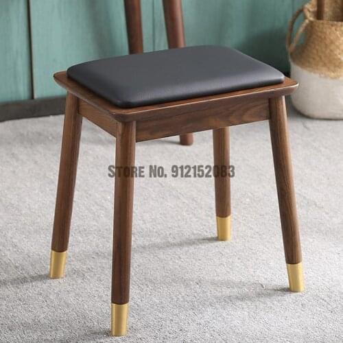 Nordic solid wood dressing table stool modern minimalist makeup stool light luxury chair girl cute bedroom leather art nail boar