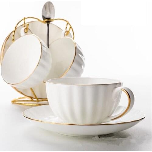 200ml Porcelain Cappuccino Cups with Saucers Nordic Flower Coffee Set Ceramic Coffee Cup and Saucer Tea Set European Dinnerware