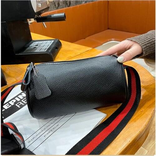 Women Fashion Armpit Bag French Shoulder Bag Luxury Design Handbag Lady Purse The New 100% cowhide Baguette Bag high quality